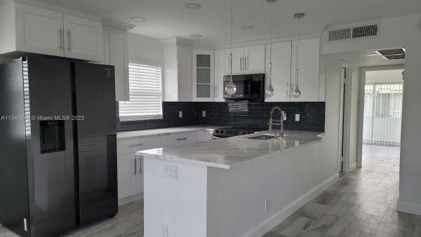 Flanders At Kings Point, 233 E Flanders E #233, Delray Beach, Florida 33484, image 2