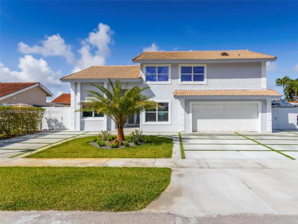Country Lake Manors, 20030 NW 63rd Ave, Country Club, Florida 33015, image 1