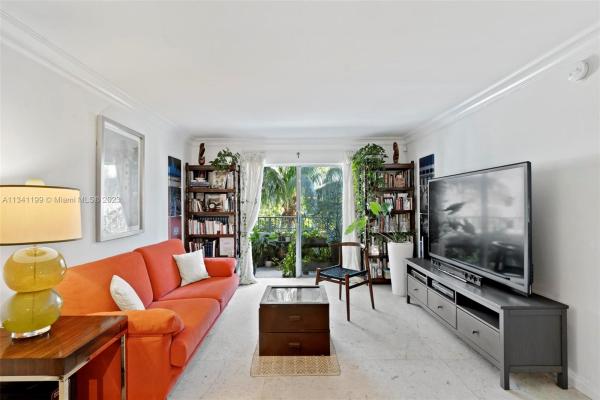 Lincoln Place Residences, 1610 E Lenox Ave #303, Miami Beach, Florida 33139, image 1