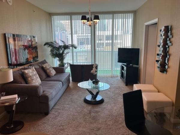 Vizcayne South, 253 NE 2nd St #510, Miami, Florida 33132, image 2