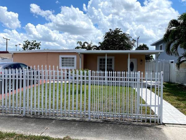 Carole Anne Park, 310 W 38th St, Hialeah, Florida 33012, image 1