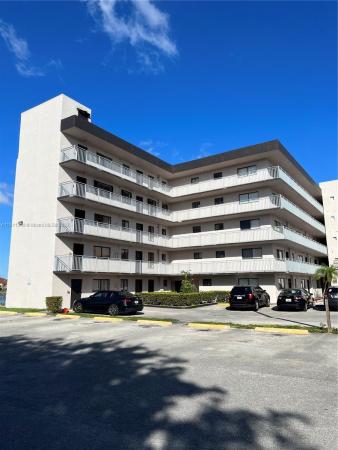 Vista Del Lago, 9917 S Okeechobee Rd #3-507, Hialeah Gardens, Florida 33016, image 1