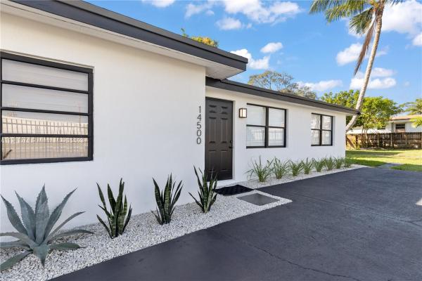 Arch Creek Estates, 14500 NE 18th Ave, Golden Glades, Florida 33181, image 1