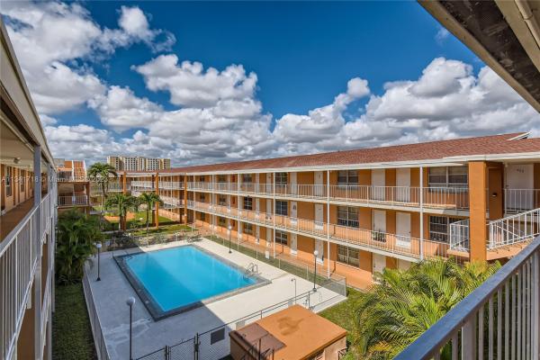 3881 West Flagler St, 3881 W Flagler St #210, Miami, Florida 33134, image 2
