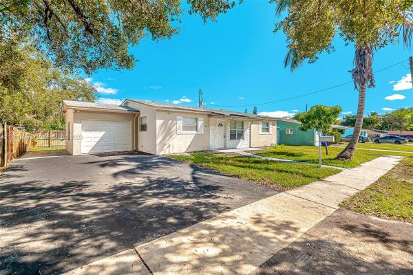 Hollywood No HOA, 1801 N 59th Ave, Hollywood, Florida 33021, image 1