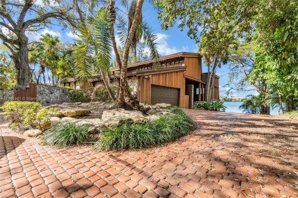 Marina Lakes, 7261 Miller Dr, Glenvar Heights, Florida 33155, image 1