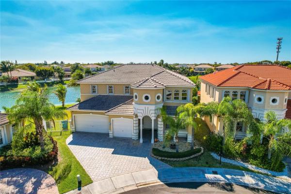 Cantamar, 20524 SW 88th Ave, Cutler Bay, Florida 33189, image 1