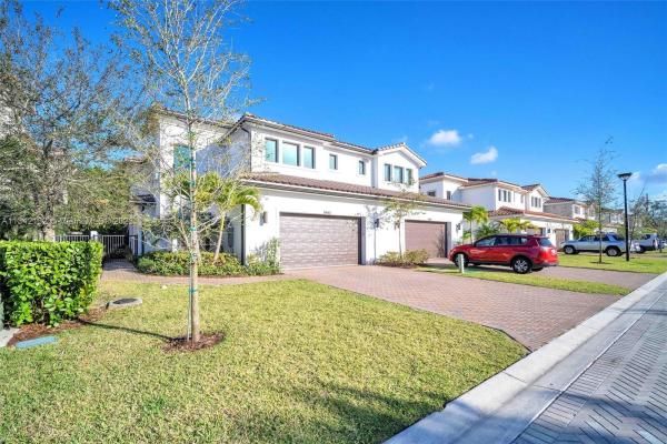 The Preserve At Emerald Hills, 5840 E Brookfield Cir E, Hollywood, Florida 33312, image 1