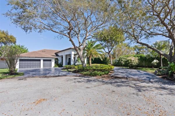 Cutler Country Groves, 7935 SW 187th Ter, Cutler Bay, Florida 33157, image 1