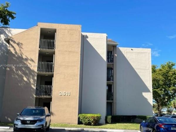 Westbird Village, 3611 SW 117th Ave #10-303, University Park, Florida 33175, image 1