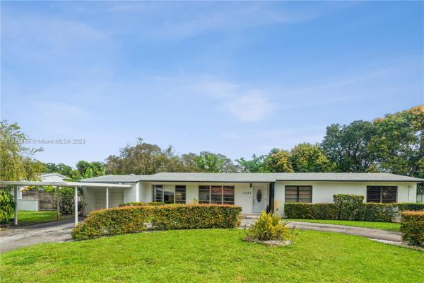Twin Lakes Manor, 6291 SW 63rd Ave, South Miami, Florida 33143, image 1