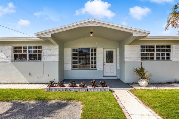 Hollywood No HOA, 2310 N 66th Ter, Hollywood, Florida 33024, image 1