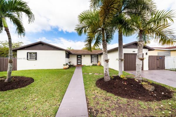 Southland Pines, 16900 SW 108th Ct, West Perrine, Florida 33157, image 1