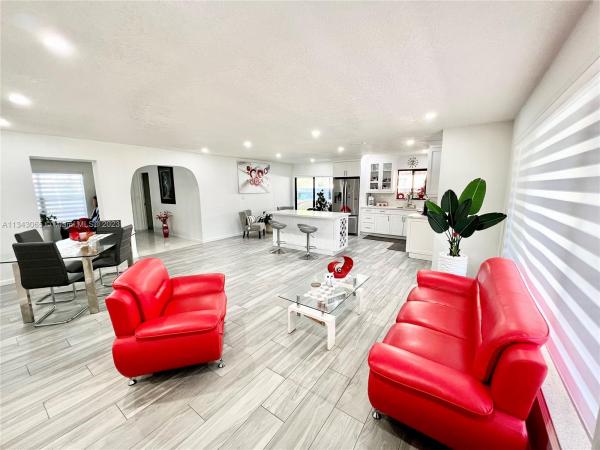 Carol City, 18012 NW 47th Pl, Miami Gardens, Florida 33055, image 2
