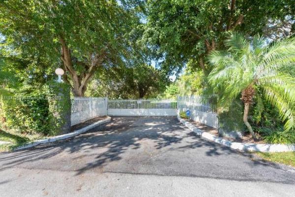 Ridgeline Estates, 12820 SW 62nd Ave, Pinecrest, Florida 33156, image 1