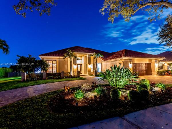 Tequesta At Country Isles, 1217 Manor Dr S, Weston, Florida 33326, image 1