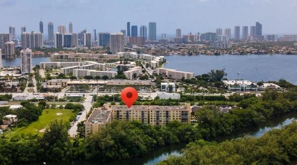 Greynolds Park Club, 17890 W Dixie Hwy 406th Hwy #406, Ojus, Florida 33160, image 1