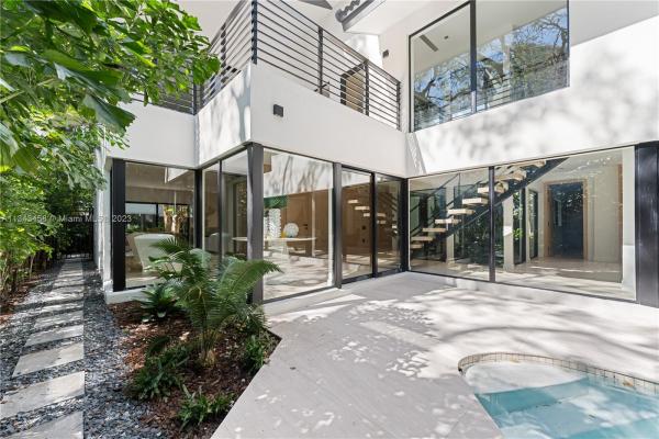 Brickell Forest Estates, 2409 S Miami Ave, Miami, Florida 33129, image 1