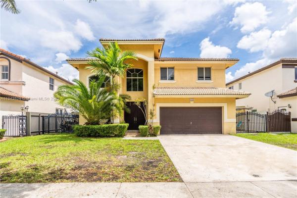 16351 SW 53rd Ter, Unincorporated Dade County, Florida 33185, image 2