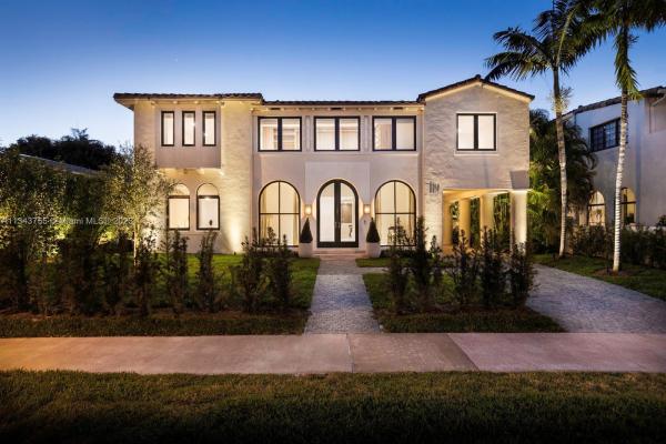 Beach View, 5514 Pine Tree Dr, Miami Beach, Florida 33140, image 2