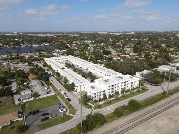 Weitzer Aventura Place, 2651 NE 212th Ter #101, Ojus, Florida 33180, image 1