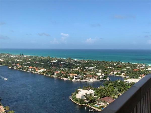 Turnberry Towers, 19355 Turnberry Way #26L, Aventura, Florida 33180, image 1