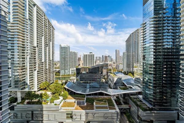 Brickell Heights East, 45 SW 9th St #2409, Miami, Florida 33130, image 2