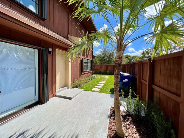 Snapper Village, 6904 SW 114th Pl #C58, Kendall, Florida 33173, image 2