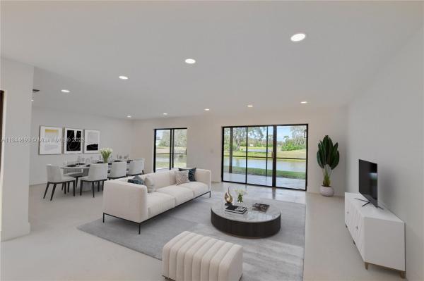 The Pines Of Boca Lago, 9292 Vista Del Lago, Boca Raton, Florida 33428, image 2