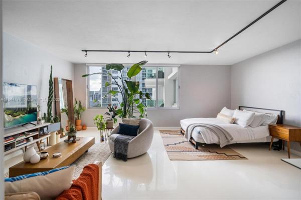 Mirador South 1000, 1000 West Ave #701, Miami Beach, Florida 33139, image 2