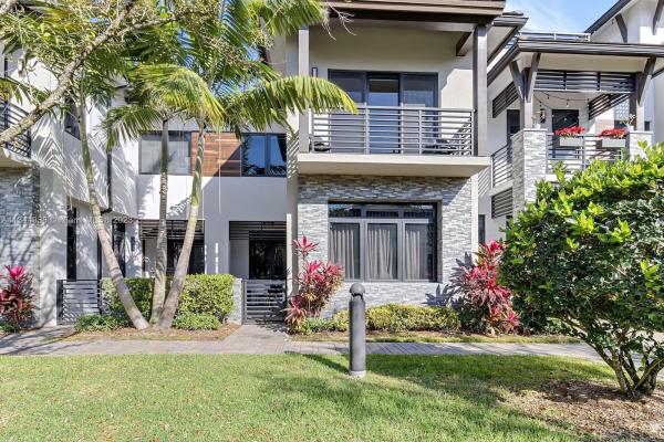 8428 NW 51st Ter #8428, Doral, Florida 33166, image 2