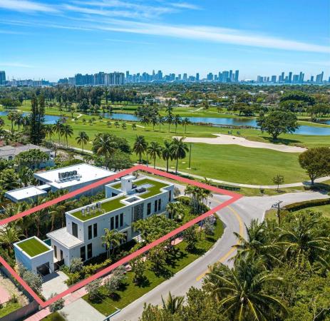 Mid Golf, 2499 N Meridian Ave, Miami Beach, Florida 33140, image 1