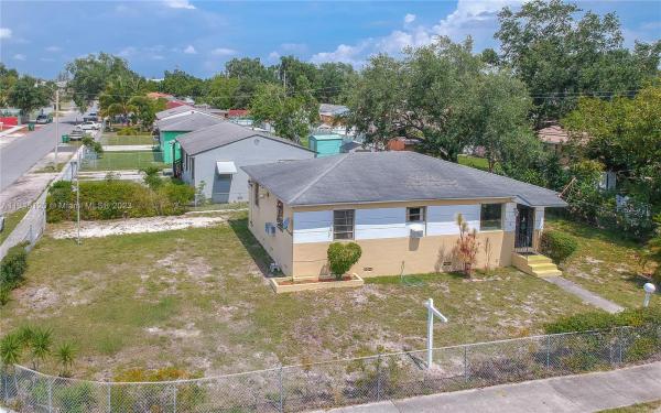 Broadmoor Manor, 9101 NW 33rd Avenue Rd, West Little River, Florida 33147, image 1