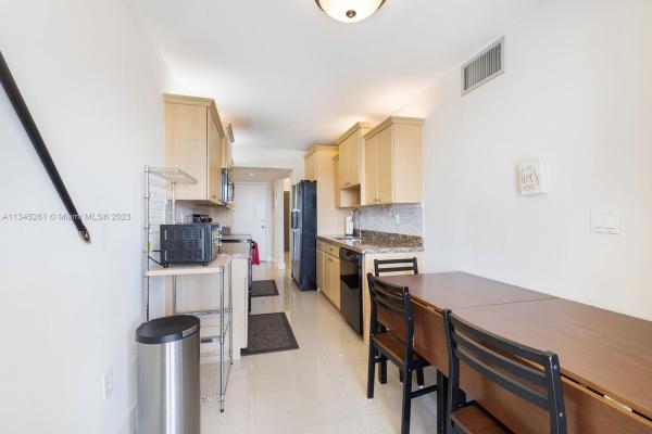 Bamboo Gardens, 1690 NE 191st St #413-1, Ojus, Florida 33179, image 2
