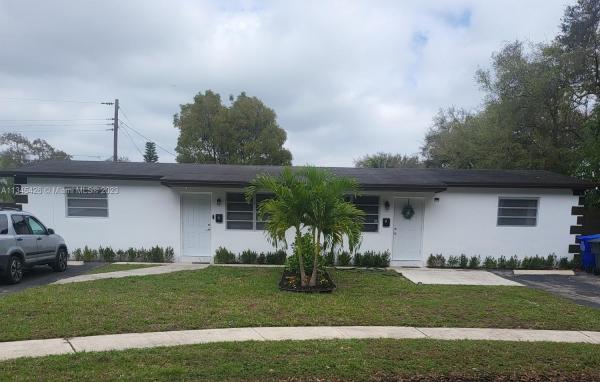 Driftwood Plaza, 6271 Moseley St #1-2, Hollywood, Florida 33024, image 2