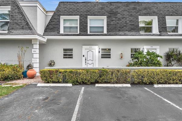 Venetian Park, 804 NE 25th Ave #59, Hallandale Beach, Florida 33009, image 1