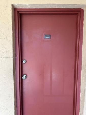 Kings Cove, 1335 W 68th St #205, Hialeah, Florida 33014, image 1
