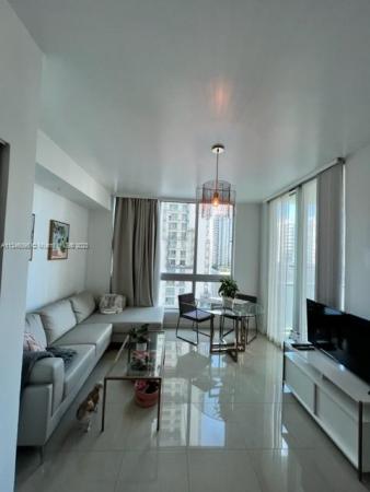 Met 1, 300 S Biscayne Blvd #1811, Miami, Florida 33131, image 2