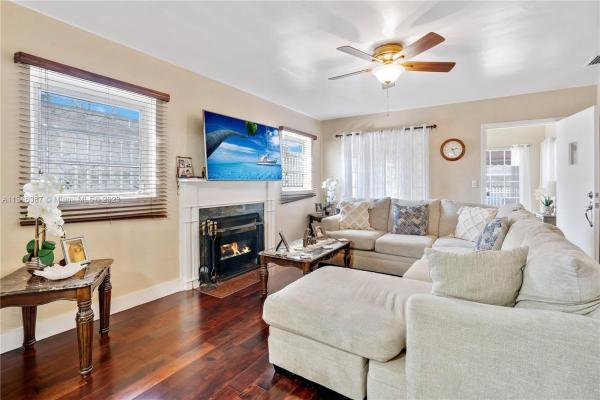 Buena Vista Heights, 256 NW 50th St, Miami, Florida 33127, image 1