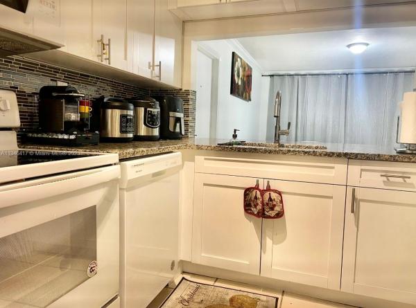 Lakewood Villas, 7849 Miller Dr #A209, Glenvar Heights, Florida 33155, image 1