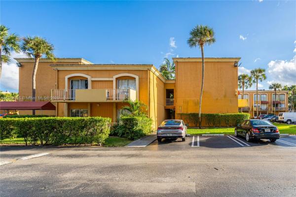 Venetian Gardens At Country Club Of Miami, 18101 NW 68th Ave #C210, Hialeah, Florida 33015, image 1