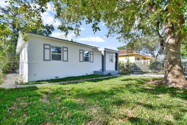 1148 NE 113th St, Unincorporated Dade County, Florida 33161, image 2