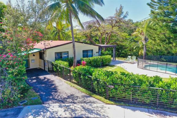 Hollywood Lakes, 1178 Garfield St, Hollywood, Florida 33019, image 2
