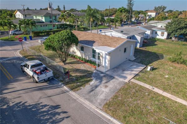 Acrehome Park, 3601 R J Hendley Ave, Riviera Beach, Florida 33404, image 2