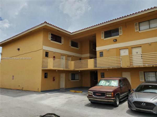 Royal Palm, 180 Royal Palm Rd #112, Hialeah Gardens, Florida 33016, image 1