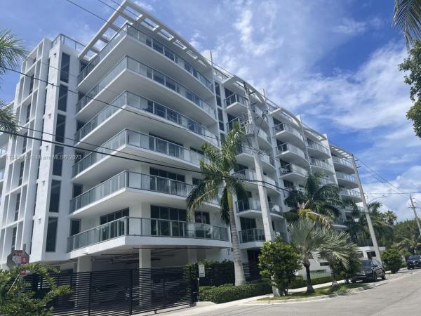 The Highlands, 13800 Highland Dr #307, North Miami Beach, Florida 33181, image 1