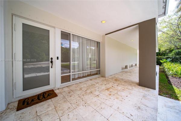 Palm Miami, 6607 SW 70th Ave, Glenvar Heights, Florida 33143, image 1