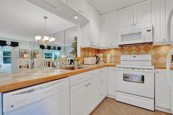 Willow Gardens, 5100 NW 35th St #310, Lauderdale Lakes, Florida 33319, image 1