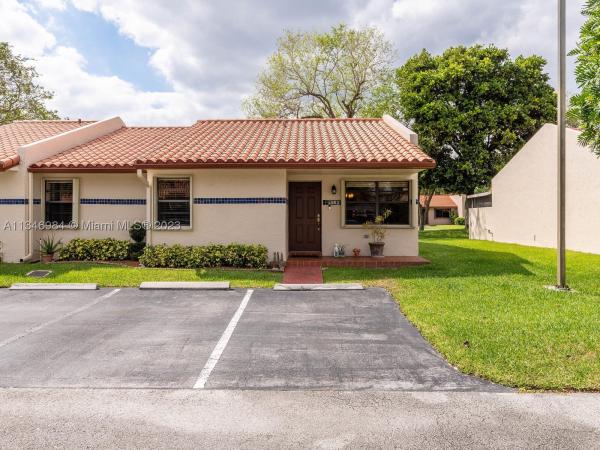 Forest Lake, 5983 SW 112th Way, Cooper City, Florida 33330, image 1