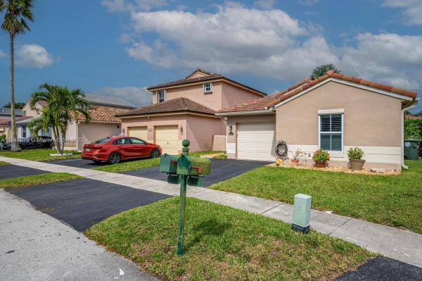 Dimensions North, 18423 NW 22nd St, Pembroke Pines, Florida 33029, image 1